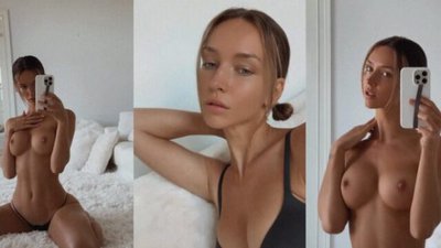 Rachel Cook – Mirror Tease Video